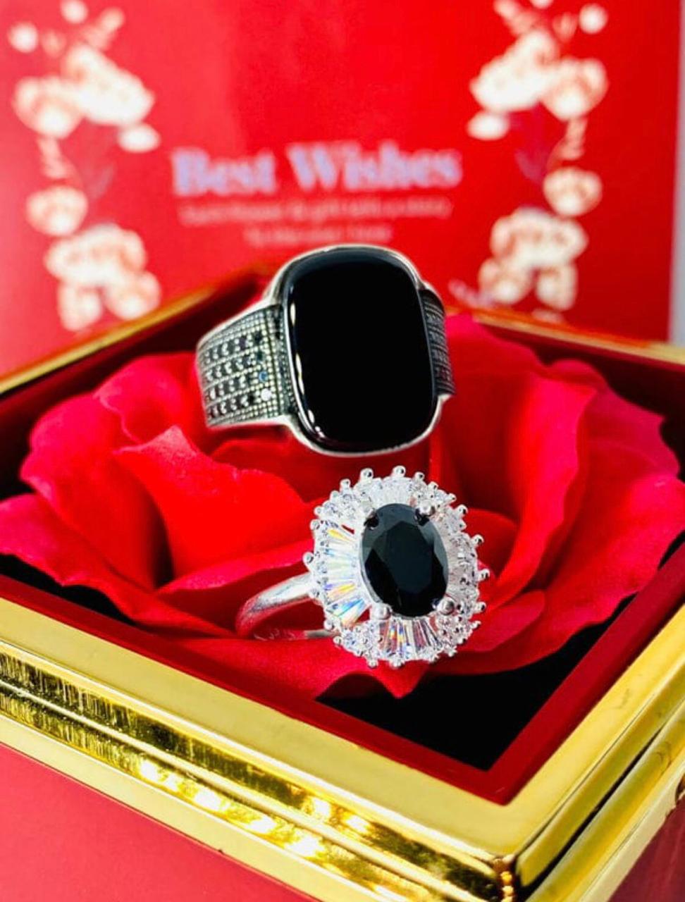 Elegant Black Stone Rings Adjustable size